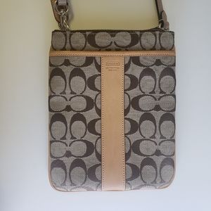 Vintage Coach kitt messenger crossbody bag